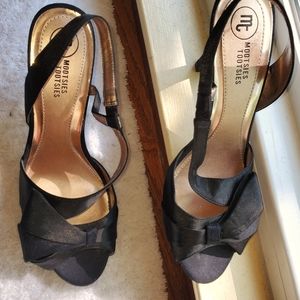 Mootsies Tootsies Black Side Bow Heel